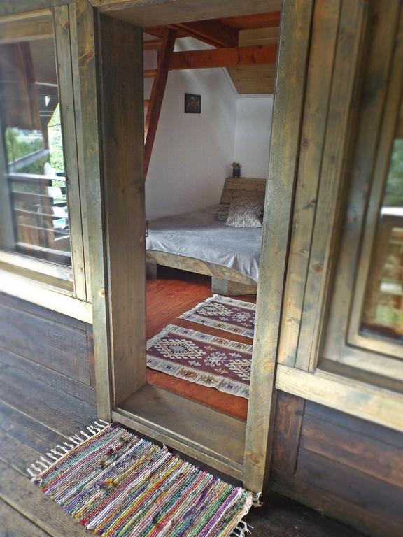 Cabana La Noi Hotel Rîşnov Екстериор снимка