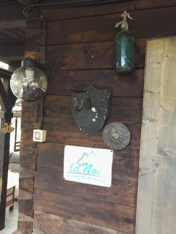 Cabana La Noi Hotel Rîşnov Екстериор снимка