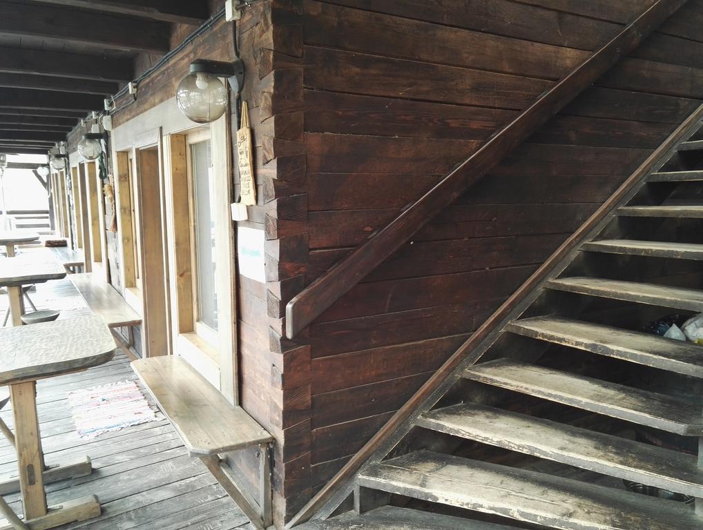 Cabana La Noi Hotel Rîşnov Екстериор снимка